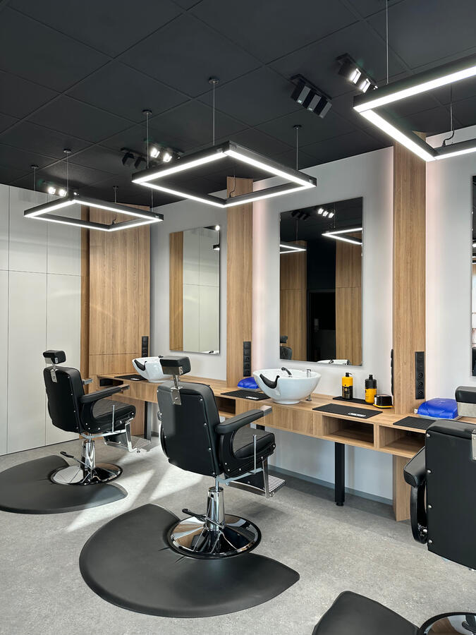 4men Barbershop 4MEN – holenie brady v Petržalke